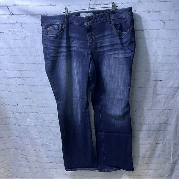 Torrid Relaxed Boot Jeans Sz 18R - Picture 1 of 3